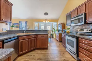 4569 Pimlico Pl, Dayton, OH 45424 - Photo 12