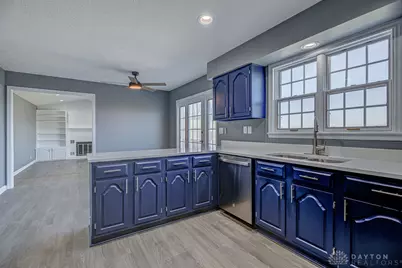 5740 Hendrickson Road, Turtlecreek Twp, OH 45005 - Photo 12