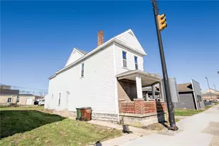 128 S Wayne St, Piqua, OH 45356 - Photo 2