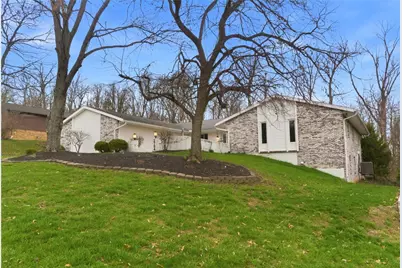 2784 Stauffer Drive, Beavercreek, OH 45434 - Photo 2