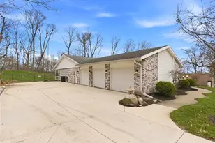 2784 Stauffer Dr, Beavercreek, OH 45434 - Photo 4