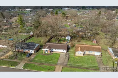 1182 Bellbrook Avenue, Xenia, OH 45385 - Photo 2