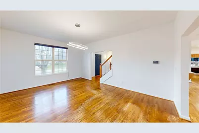 40 Millbrook Court, Springboro, OH 45066 - Photo 4