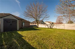 1501 Rockleigh Rd, Centerville, OH 45458 - Photo 46