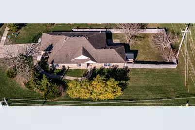 1501 Rockleigh Road, Centerville, OH 45458 - Photo 2