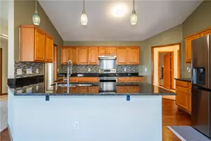 1501 Rockleigh Rd, Centerville, OH 45458 - Photo 8