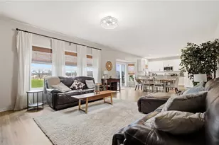 1155 Elloway Pl, Fairborn, OH 45324 - Photo 10