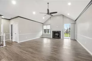 1802 Chapel Woods Dr, Batavia, OH 45103 - Photo 10