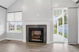 1802 Chapel Woods Dr, Batavia, OH 45103 - Photo 12