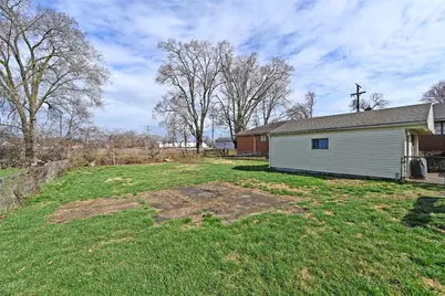 9 W Lowery Avenue, Dayton, OH 45449 - Photo 26