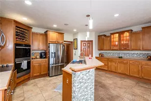 173 Countryside, Troy, OH 45373 - Photo 10