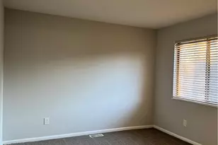 22 Oakwood Ct, Springdale, OH 45246 - Photo 18