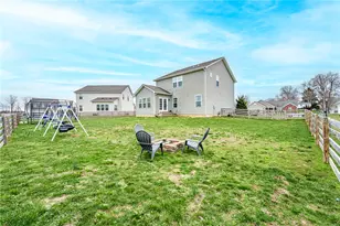 149 Irongate Dr, Englewood, OH 45322 - Photo 2