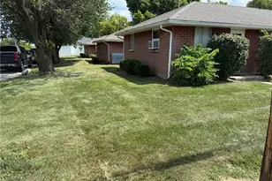 100 E Nottingham Rd, Harrison Twp, OH 45405 - Photo 4