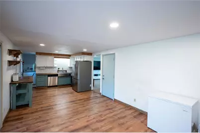 2219 Bradley Court, Bellbrook, OH 45305 - Photo 4