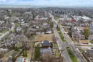 1329 Far Hills Ave, Oakwood, OH 45419 - Photo 48