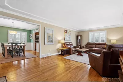 1329 Far Hills Avenue, Oakwood, OH 45419 - Photo 14