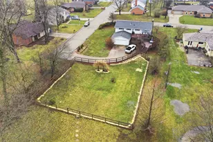 5500 Spoonbill Ct, Huber Heights, OH 45424 - Photo 4