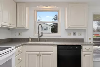 7031 Union Schoolhouse Road, Riverside, OH 45424 - Photo 12