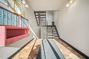 5645 Coach Dr, Kettering, OH 45440 - Photo 4