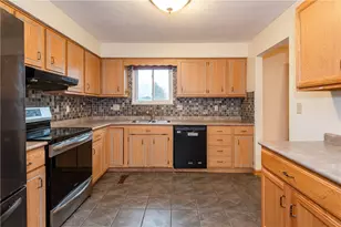144 Matthews Ave, Enon Vlg, OH 45323 - Photo 10