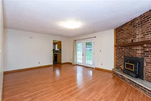 144 Matthews Ave, Enon Vlg, OH 45323 - Photo 4