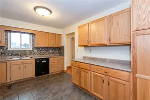 144 Matthews Ave, Enon Vlg, OH 45323 - Photo 6