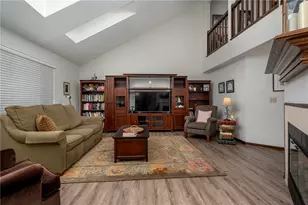 766 Hidden Cir, Washington Twp, OH 45458 - Photo 8