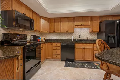 766 Hidden Circle, Washington Twp, OH 45458 - Photo 14