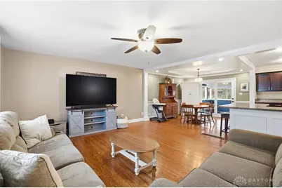 804 Victoria Drive, Franklin, OH 45005 - Photo 6