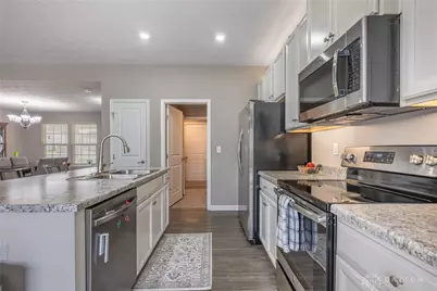 9379 Lakeside Street, Tipp City, OH 45371 - Photo 12