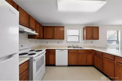 5202 Old Troy Pike, Dayton, OH 45424 - Photo 12