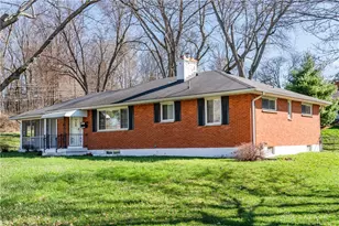 4024 Overland Trail, Kettering, OH 45429 - Photo 2