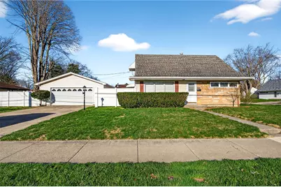 2051 S Smithville Road, Kettering, OH 45420 - Photo 1