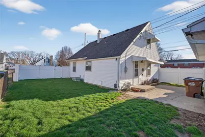 2051 S Smithville Road, Kettering, OH 45420 - Photo 30