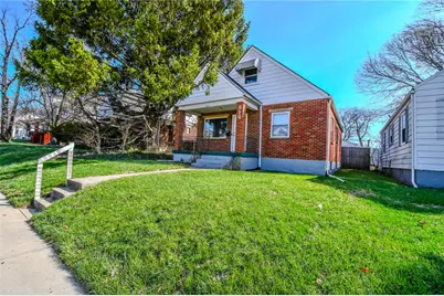 816 S Smithville Road, Dayton, OH 45403 - Photo 2