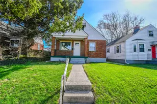 816 S Smithville Rd, Dayton, OH 45403 - Photo 1