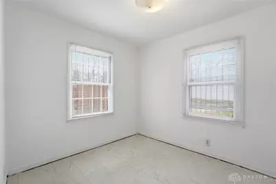 419 Lindenwood Road, Dayton, OH 45417 - Photo 12