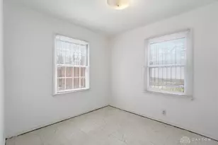 419 Lindenwood Rd, Dayton, OH 45417 - Photo 12