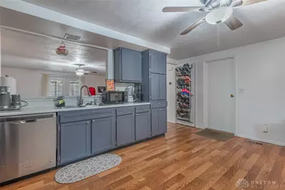 5341 Pathview Drive, Huber Heights, OH 45424 - Photo 10