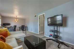 5341 Pathview Dr, Huber Heights, OH 45424 - Photo 4