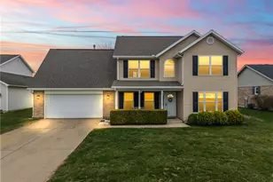 1371 Edinburgh Dr, Troy, OH 45373 - Photo 1