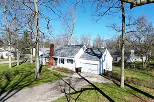 1758 Shady Ln, Beavercreek, OH 45432 - Photo 2