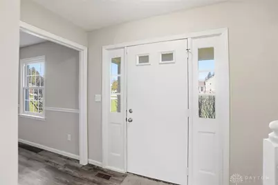 1985 Fox Run, Troy, OH 45373 - Photo 6