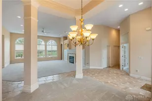 1242 Club View Dr, Centerville, OH 45458 - Photo 4