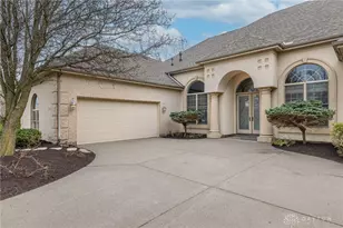 1242 Club View Dr, Centerville, OH 45458 - Photo 1