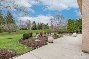 1242 Club View Dr, Centerville, OH 45458 - Photo 38