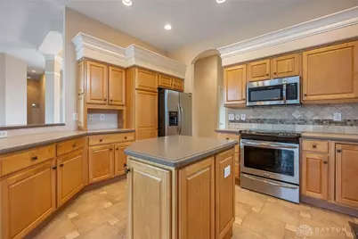 1242 Club View Drive, Centerville, OH 45458 - Photo 6