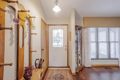 540 Basil Street, Springboro, OH 45066 - Photo 2