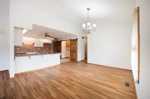 1556 N Regency Dr, Xenia, OH 45385 - Photo 8